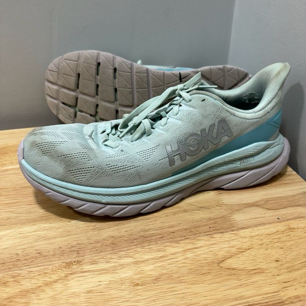 Hoka One One Womens Mach‎ 4 Gray Running Shoes Sneakers Size 11 B Chores Work